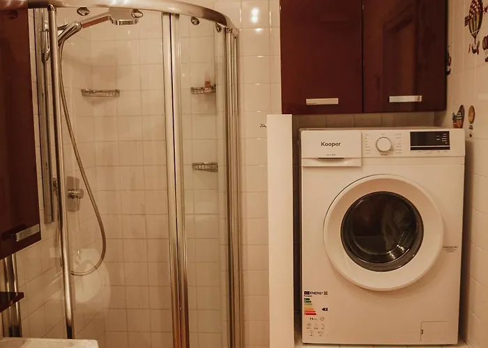 Quo Vadis Apartment *